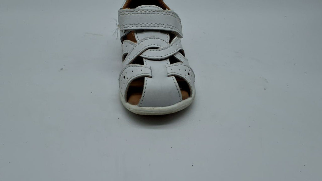 Stride Rite Kids SRTech Xena Sandal, White, 4.5 Wide US Unisex Toddler