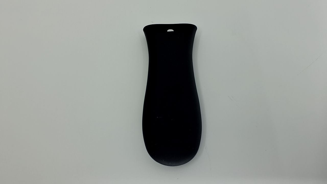 Lodge Silicone Handle Holder - Heat Resistant for 9in+ Skillets
