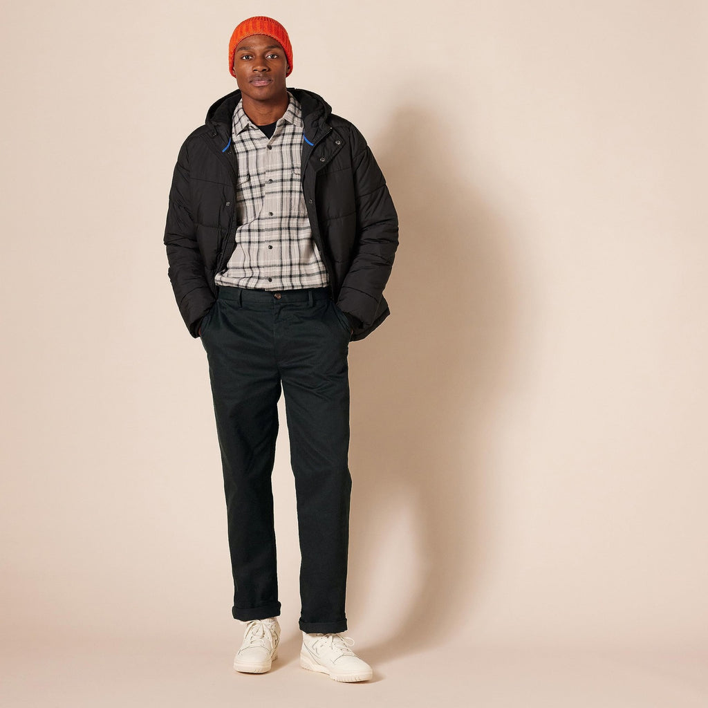 Men's Black Chino Pant, Classic-Fit, 34W x 30L, Wrinkle-Resistant