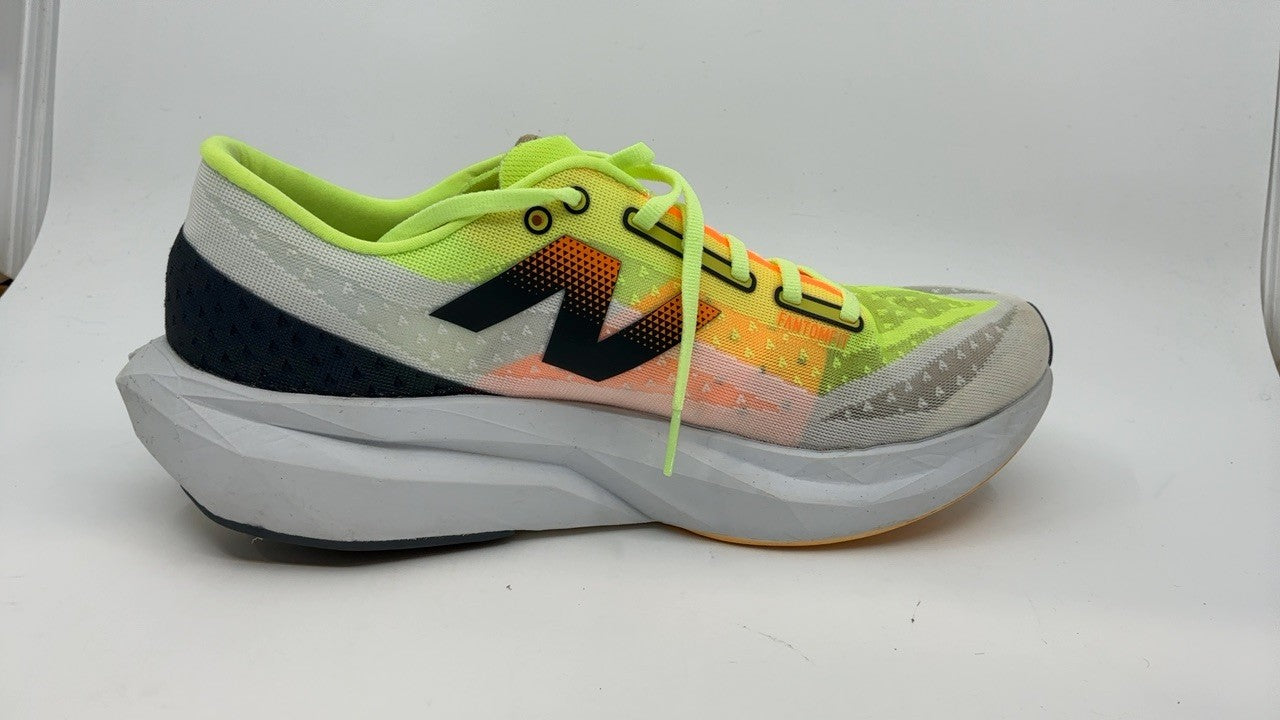 10.5 New Balance FuelCell Rebel V4 Men's Running Shoe White/Bleached Lime