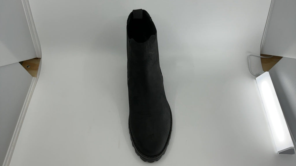 Legend Rugged Chelsea Boots, Black Matte, Women's Size 9