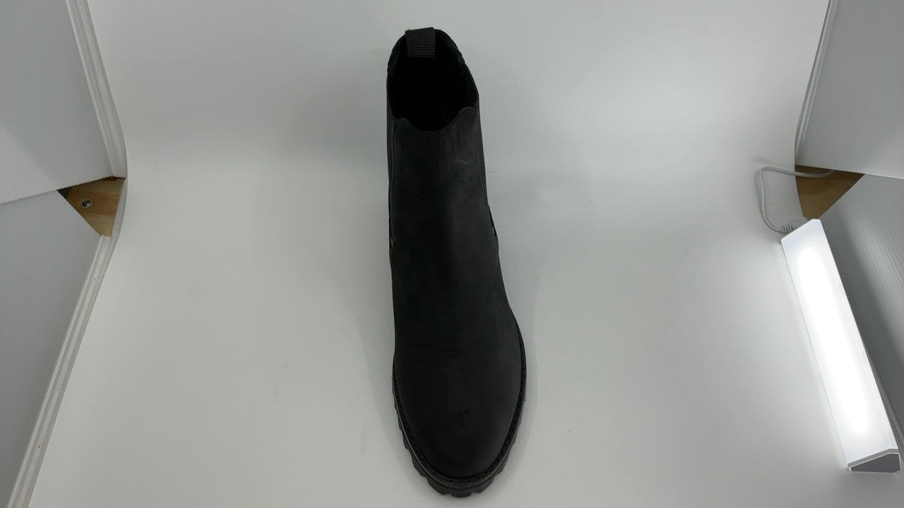 Legend Rugged Chelsea Boots, Black Matte, Women's Size 9