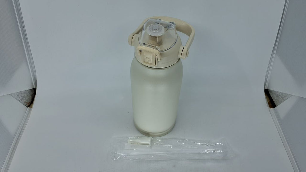 45 oz White Insulated Water Bottle w/ One-Handed Lid, Stainless Steel