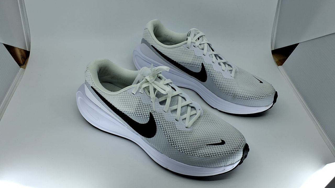 Nike Men's Revolution 8 Road Running Shoes, White/Black-Pure Platinum, 11