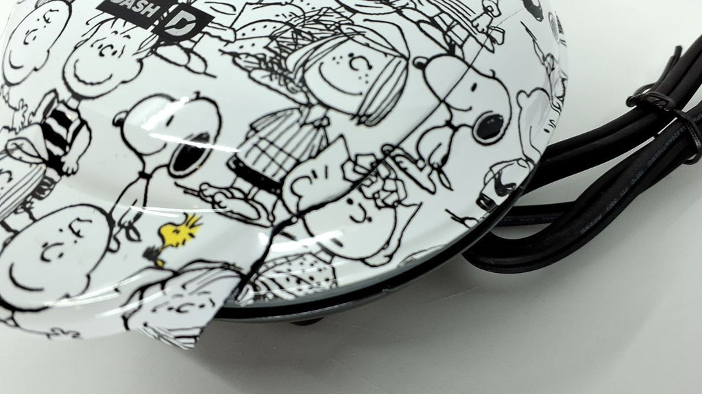 Peanuts x Dash Mini Waffle Maker