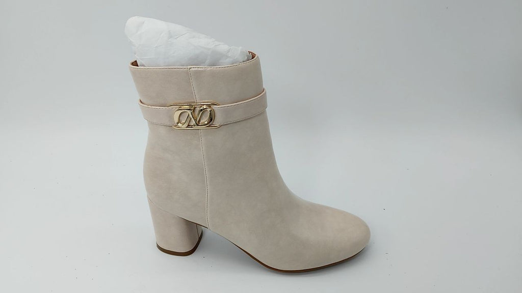 Naturalizer Womens Lottie Ornament Detail Ankle Bootie Porcelain White 8.5 M
