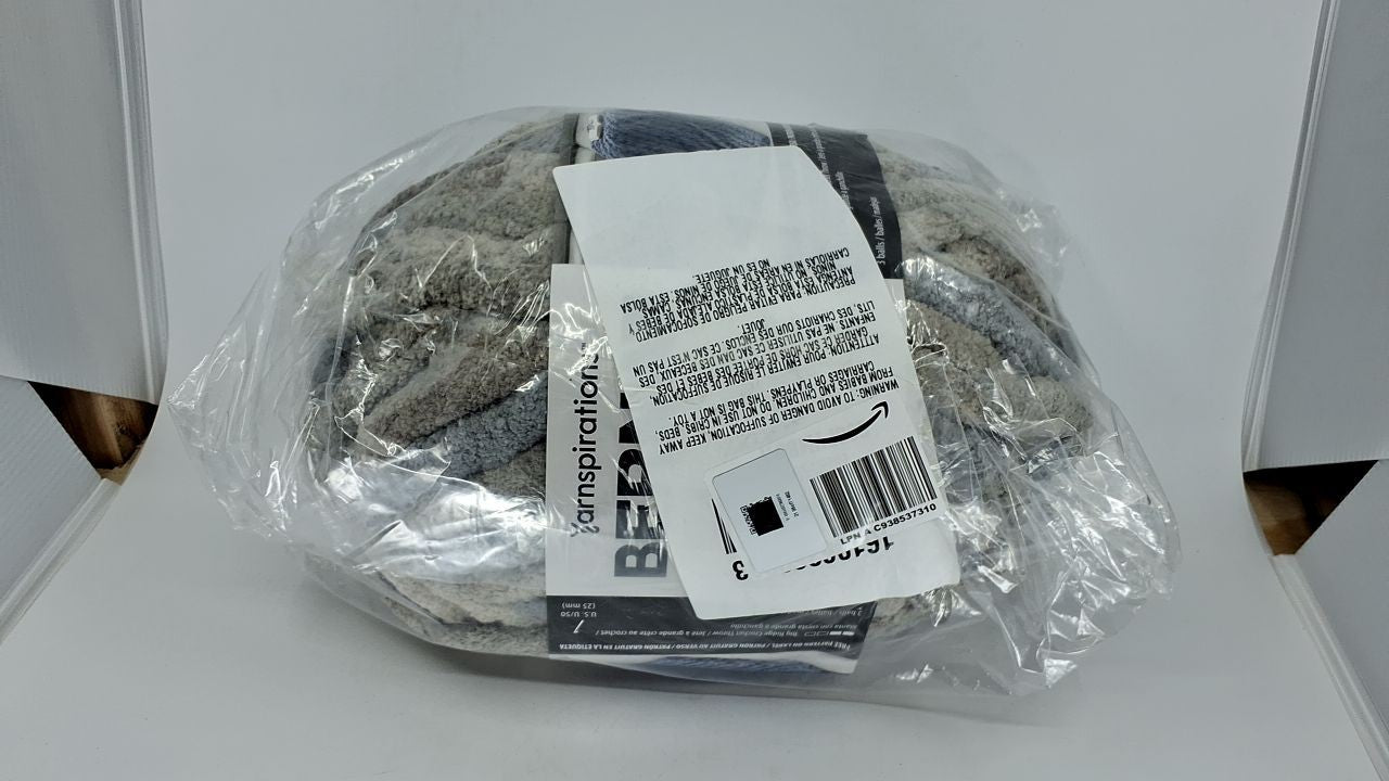 Bernat Extra Thick Yarn Dove VARG 21.12oz #7 Jumbo for Knitting & Crafts