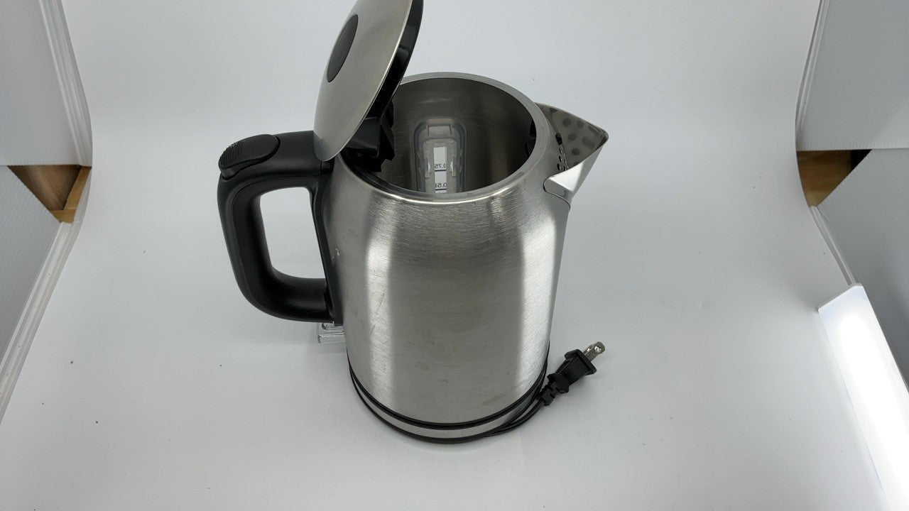1.1Qt Electric Kettle, Stainless Steel, Auto Shut-Off, 1500W, Black & Silver