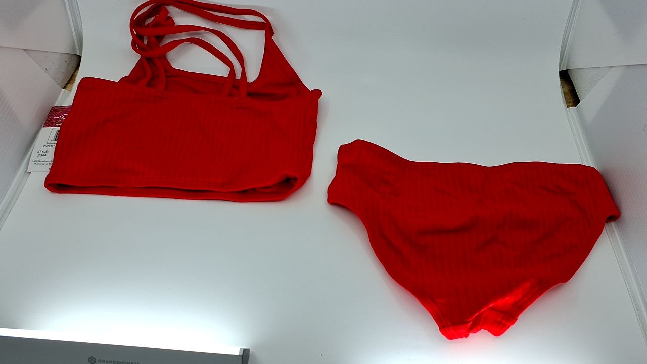 Drop Needle Solid Criss-Cross Tankini