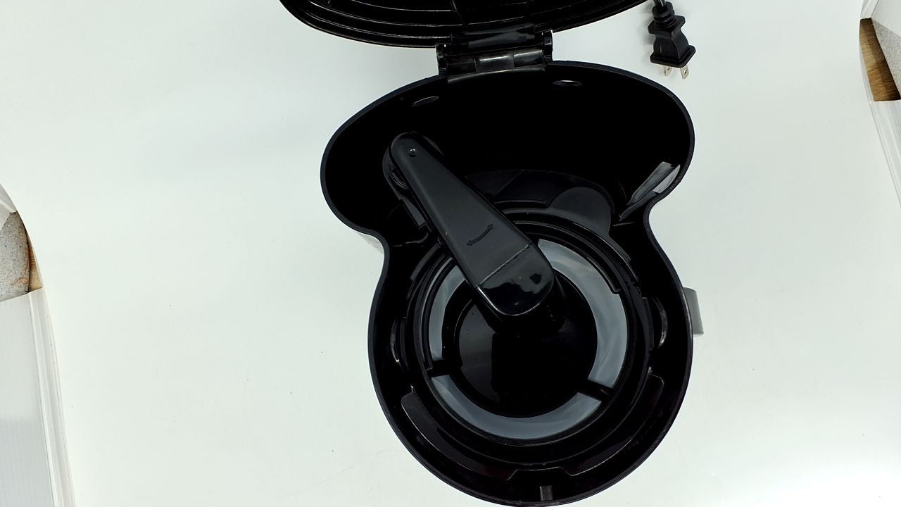 Elite Gourmet EHC-5055 5-Cup Coffee Maker w/ Reusable Filter & Pause N Serve