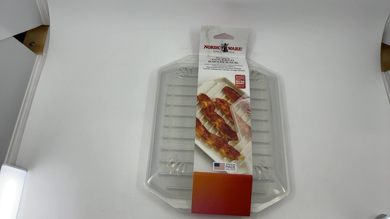 Nordic Ware Bacon Rack with Lid, 10.25x8x2 Inches