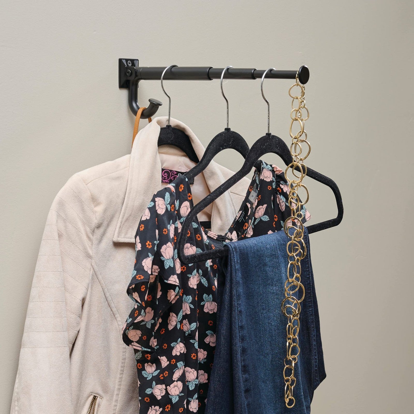 Franklin Brass Pure White Square Extend-a-Hook