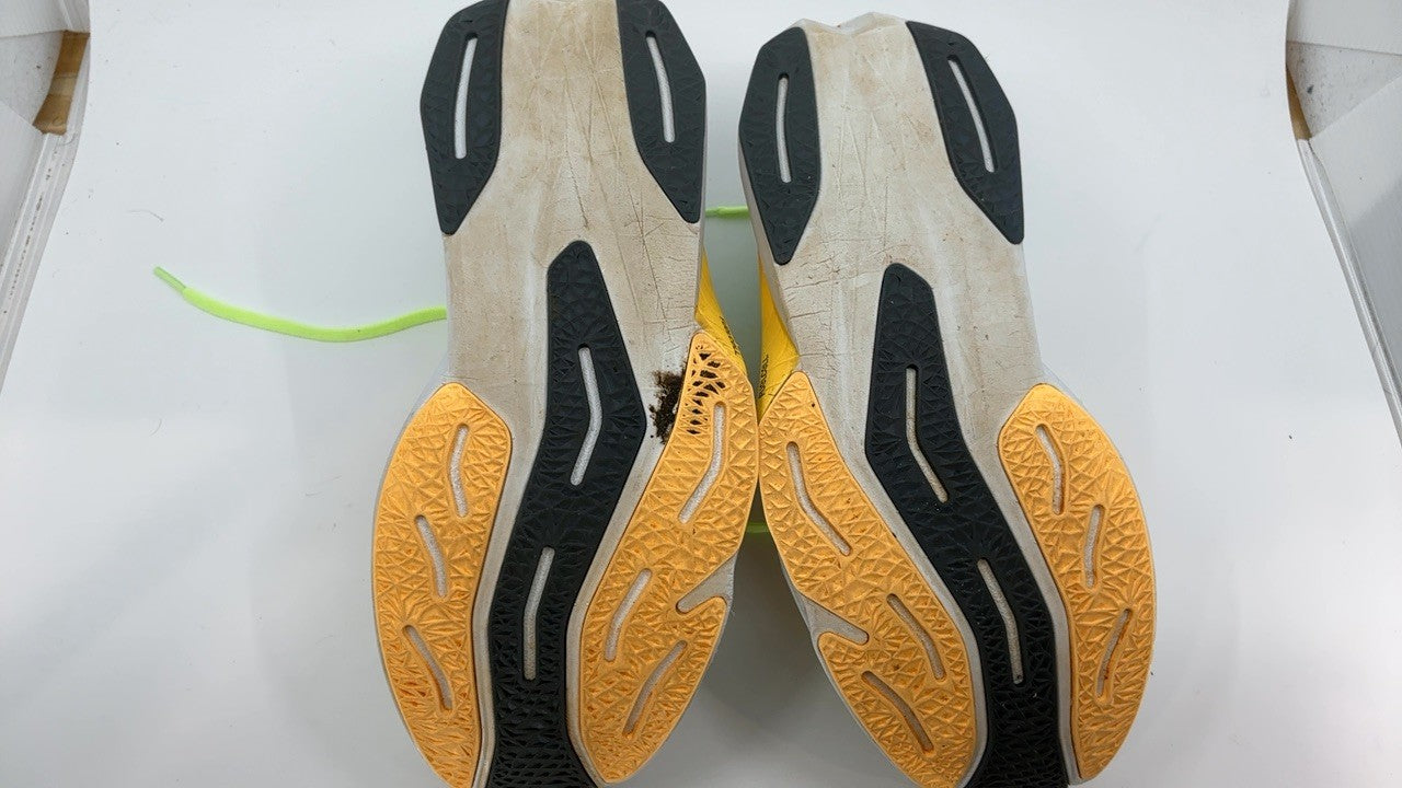 10.5 New Balance FuelCell Rebel V4 Men's Running Shoe White/Bleached Lime