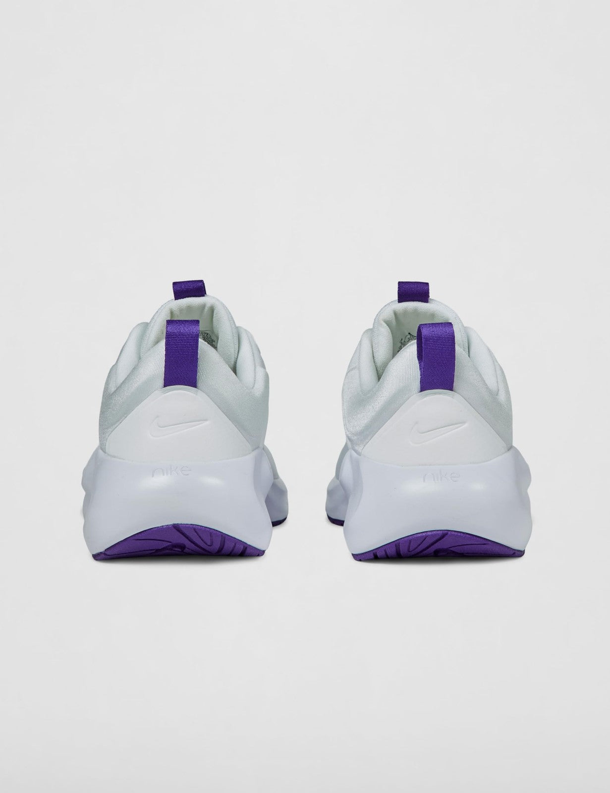Nike Women's in-Season Tr 14 Sneaker, White/Court Purple, 7.5