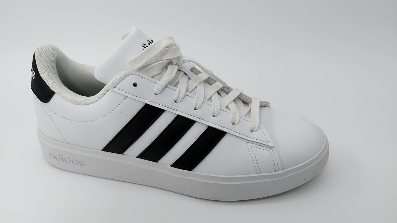 adidas Women's Grand Court 2.0 Tennis Sneakers Size 8.5 White/Black