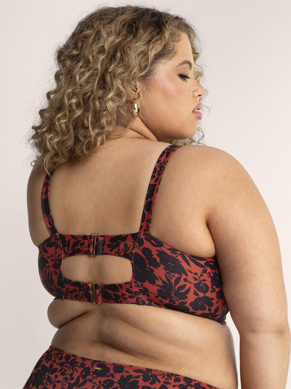 Smart & Sexy 40DD Lightly Lined Underwire Bikini Top - Black Pansy