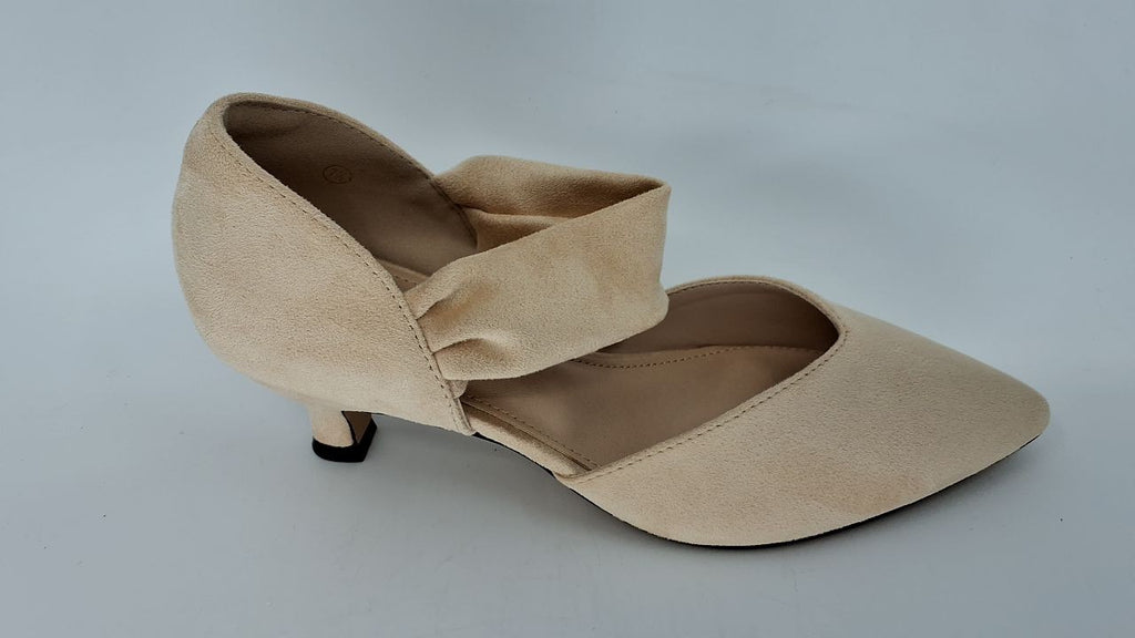Womens 7.5 Low Kitten Heel Pumps Nude Slip On Ankle Strap Cutout