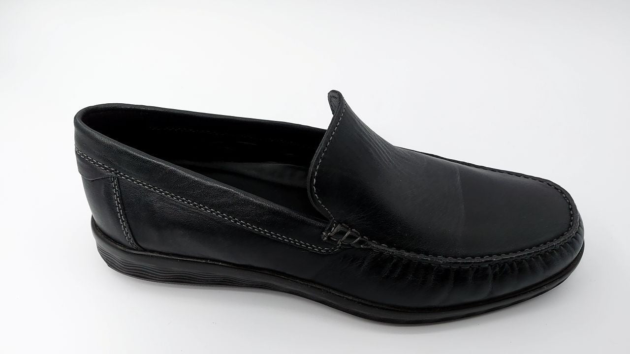 ECCO mens Lite Moc Classic Driving Style Loafer, Black Smooth, 10-10.5 US