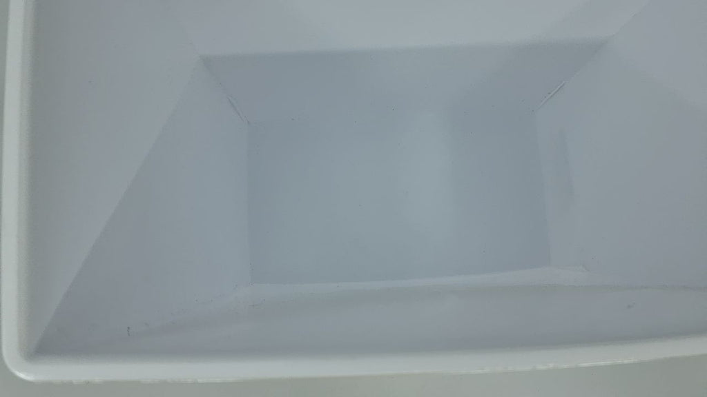 iDesign Rectangular Trash Can 2.5 Gallon White Plastic Waste Basket