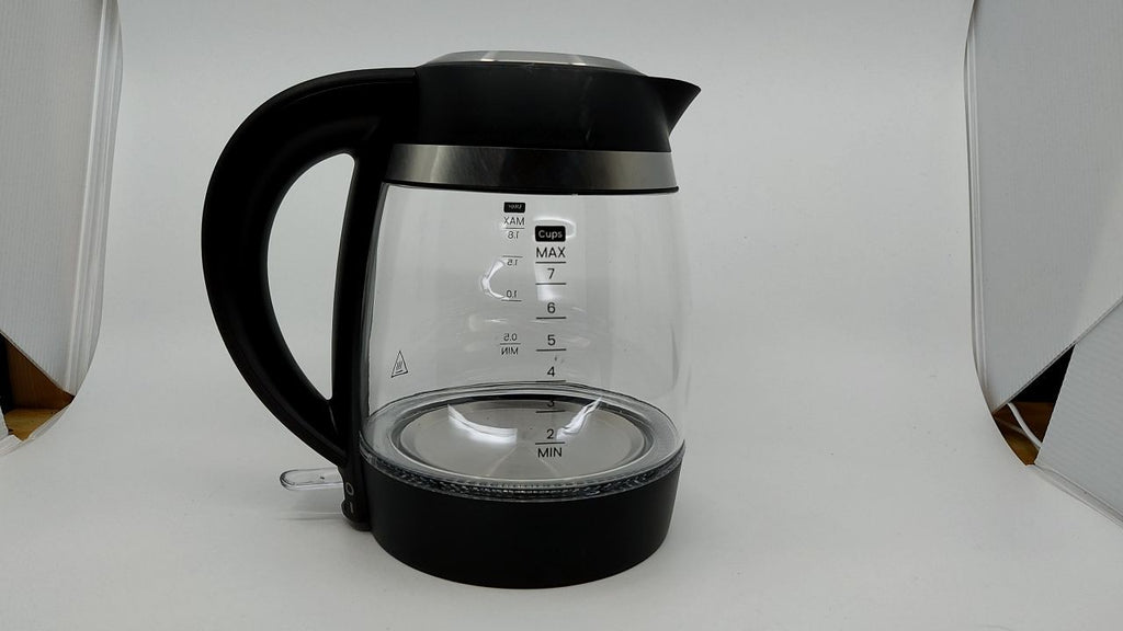 **For parts**Chefman 1500W Electric Kettle, 1.8L, Removable Lid, Stainless Steel