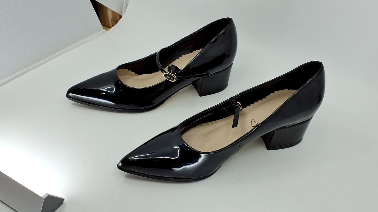 Nine West Women's Prix Pump, Black Patent 001, 7.5