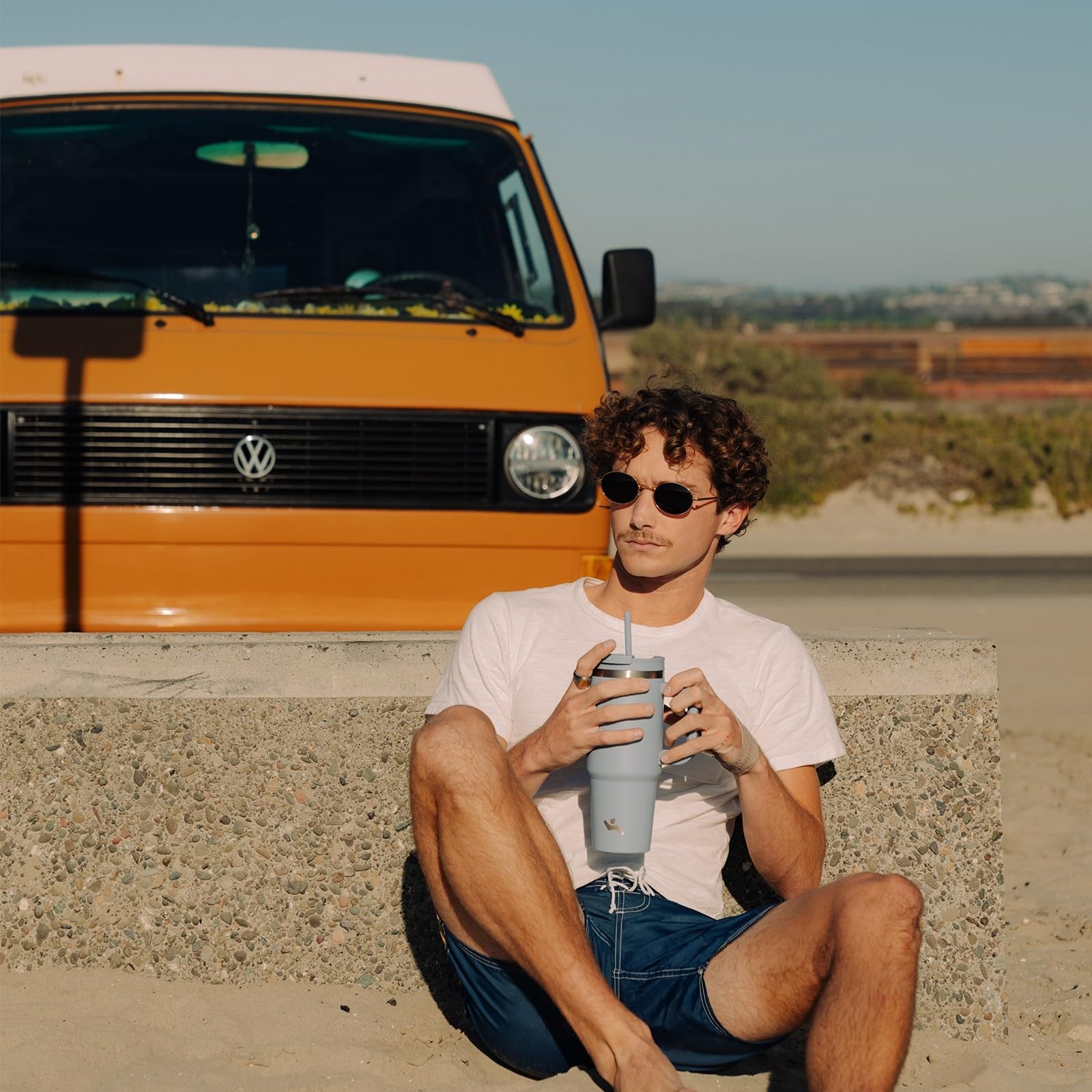 Konokyo 30 Oz Stainless Steel Tumbler w/ Handle, Indigo Black