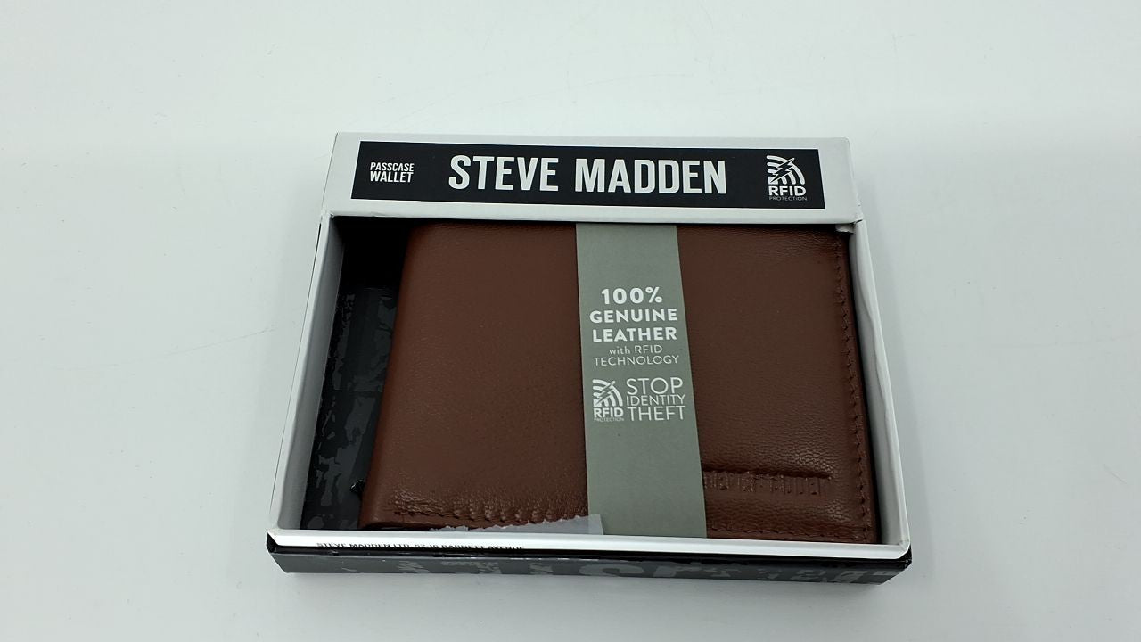 Men's Leather Wallet Extra Capacity, Cognac, Slim Design, One Size