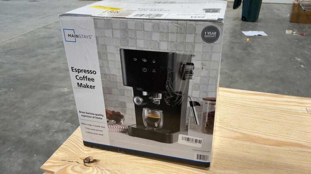 Mainstays Espresso Maker  Matte Black  950 Watts  15 Bar