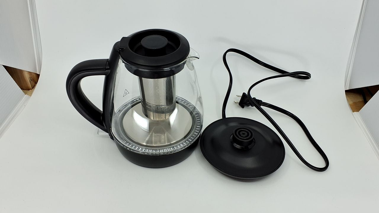 Chefman 1500W Electric Kettle, 1L, Removable Lid, Boil-Dry Protection