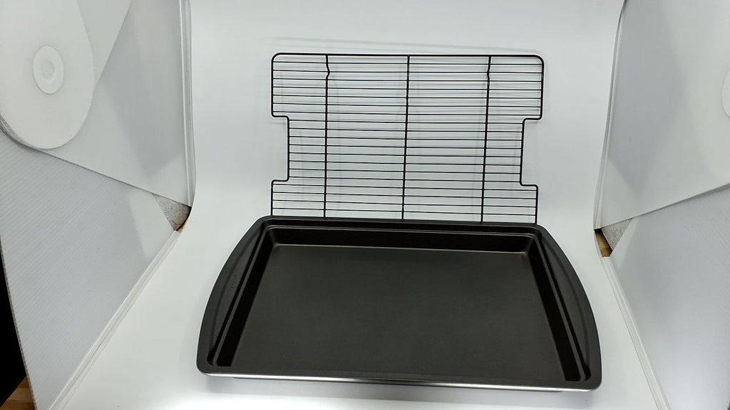 15x10.5 Nonstick Bakeware Set w/ Wire Rack for Baking & Cooling
