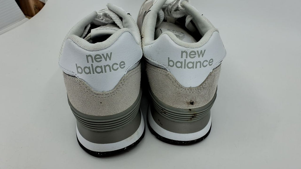 New Balance Women's 574 Core Sneaker, Nimbus Cloud/White, 8.5 Wide