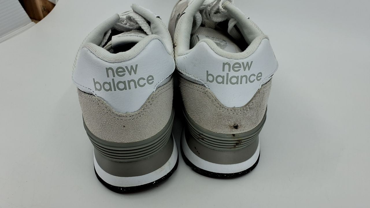 New Balance Women's 574 Core Sneaker, Nimbus Cloud/White, 8.5 Wide