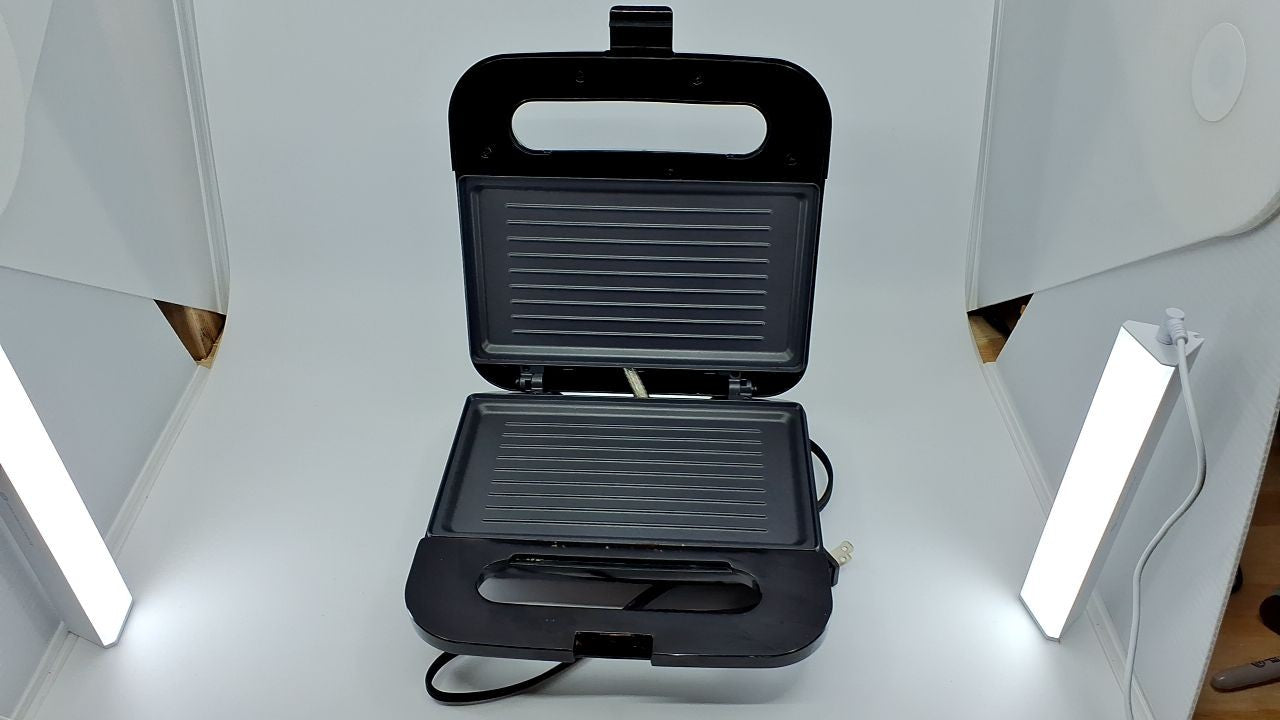 Compact OVENTE Panini Press Grill w/ Thermostat Control, Black GP0401B