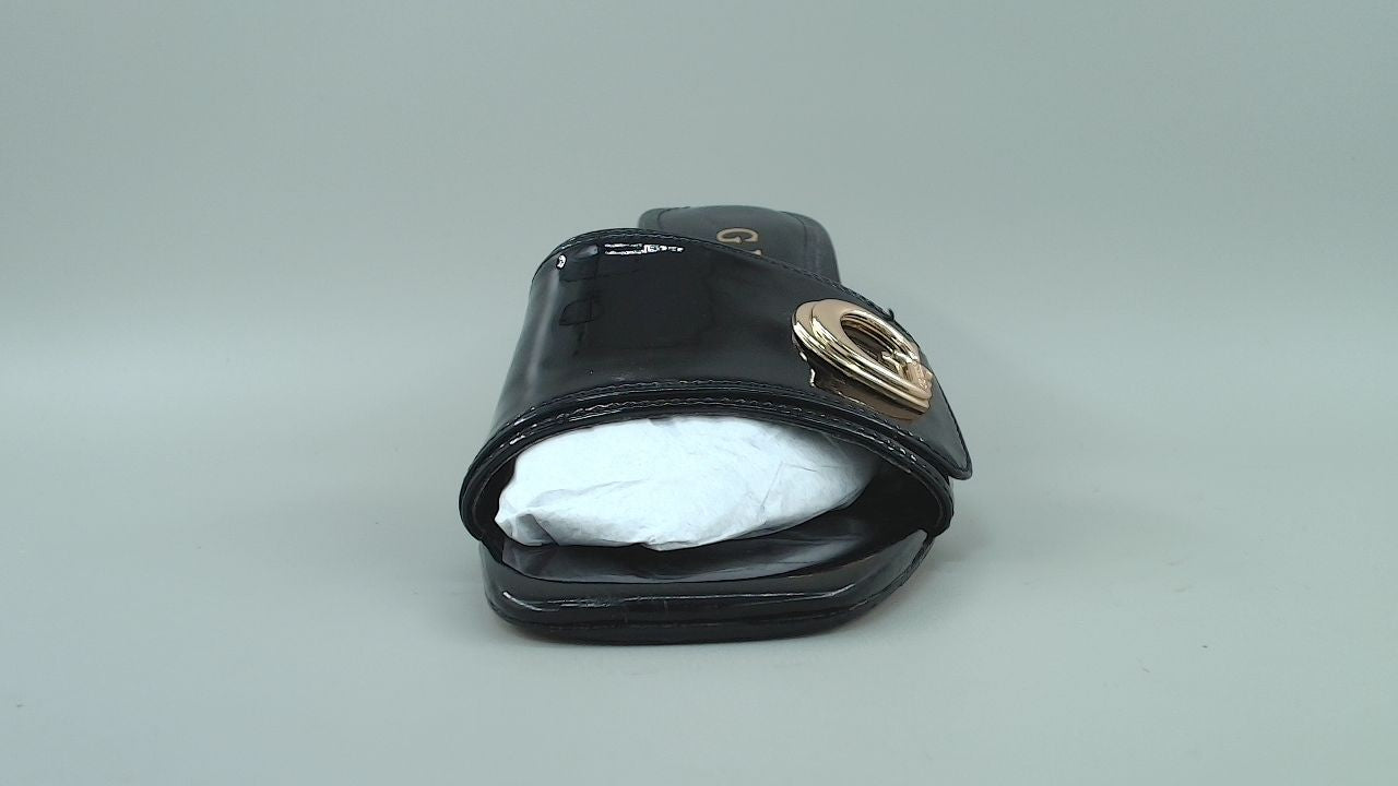 GUESS Women's GALLAI Heeled Sandal, Black 002, 6M