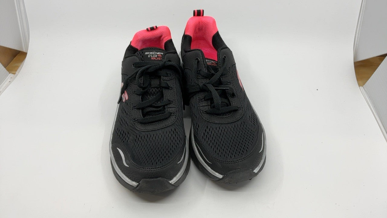 Skechers Women's D'lux Walker-Infinite Motion Sneaker, Black/Hot Pink, 8 M US