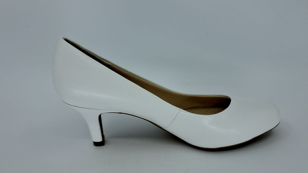 LifeStride Womens Parigi Pumps White 7.5 M