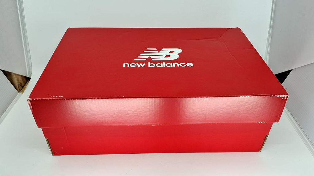 New Balance Women's Fresh Foam X More V5 Running Shoe 9.5 Angora/Sea Salt