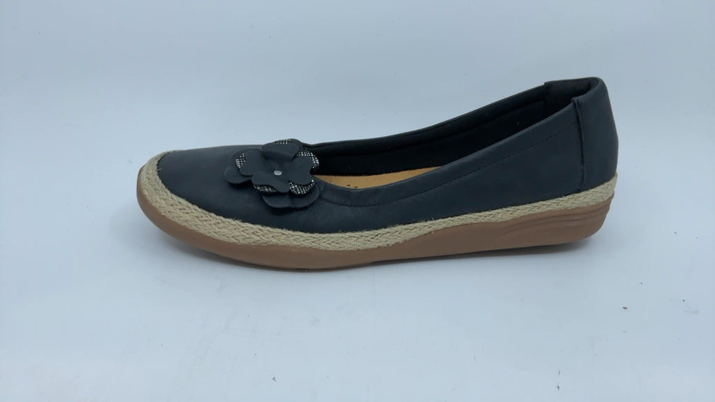 Clarks Collection Women's Elaina Jade Ballet Flat, Black Leather, 8.5 Narrow US