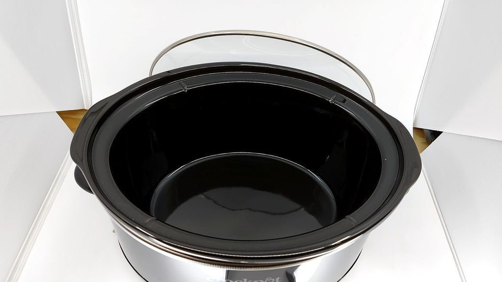 Crock Pot SCV700-B 7 Quart Black Oval Slow Cooker by Crock-Pot