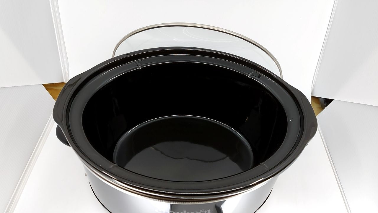 Crock Pot SCV700-B 7 Quart Black Oval Slow Cooker by Crock-Pot