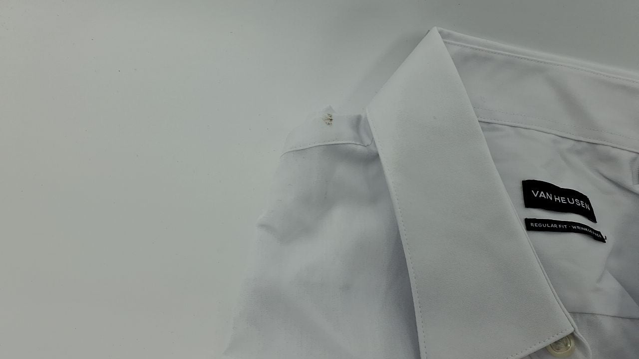 Van Heusen Men's Dress Shirt Regular Fit White 17.5" Neck 36-37" Sleeve
