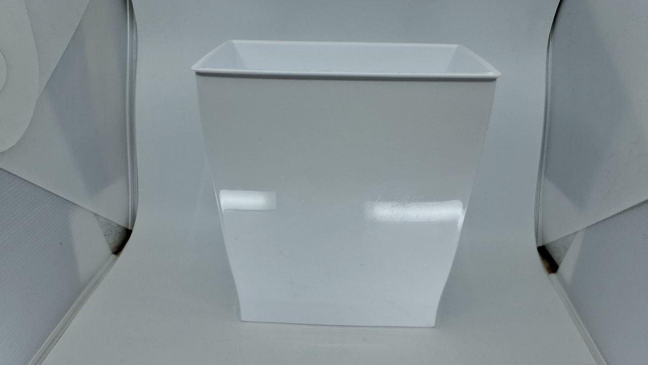 iDesign Rectangular Trash Can 2.5 Gallon White Plastic Waste Basket