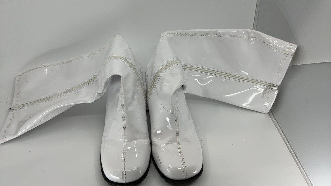 Ellie Shoes Women's Gogo Boot, White, 7 M US