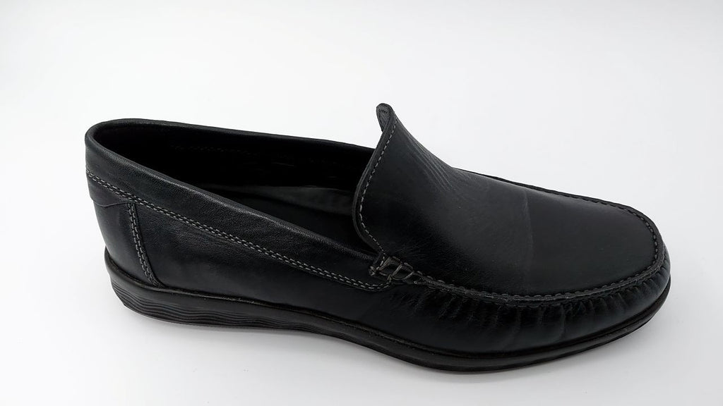 ECCO mens Lite Moc Classic Driving Style Loafer, Black Smooth, 10-10.5 US