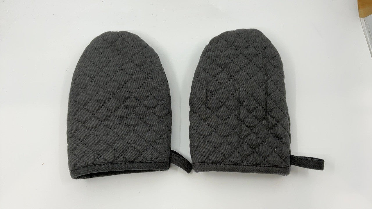 KitchenAid Asteroid Mini Oven Mitt Set, 5.5"x8", Charcoal Grey, 2 Piece