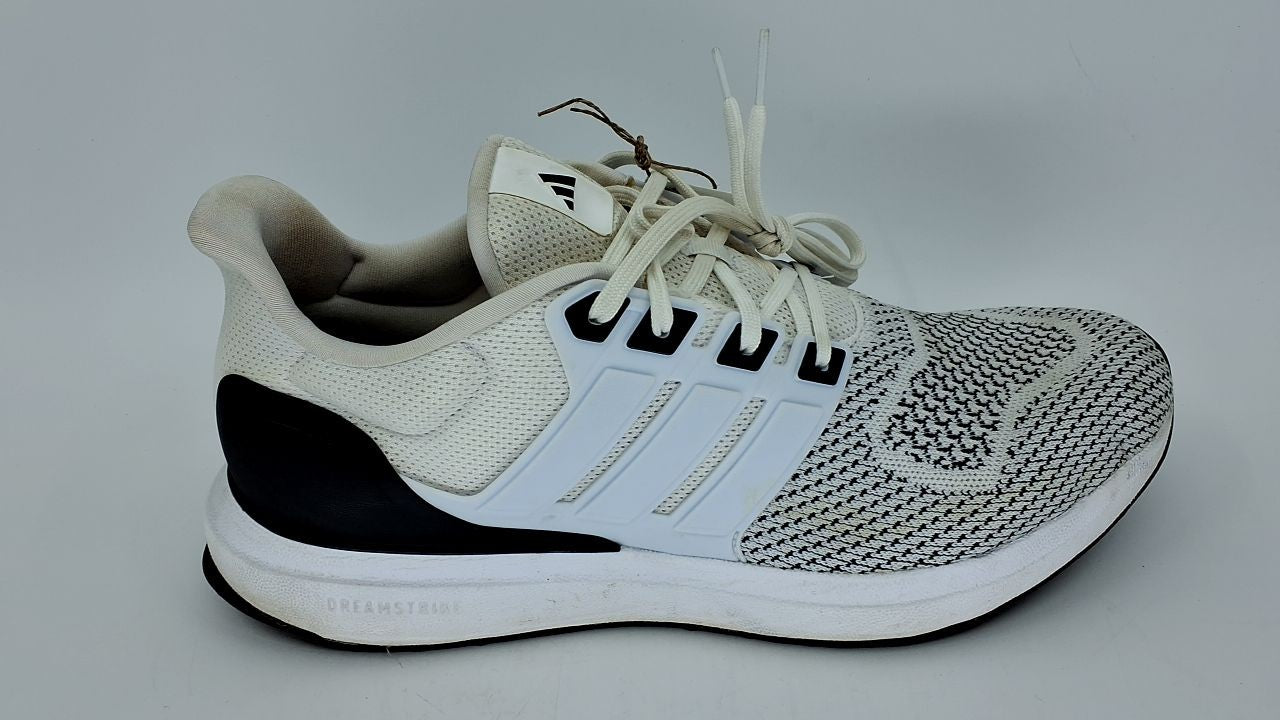 adidas Mens Ultradream DNA Sportswear, White/White/Black, 12