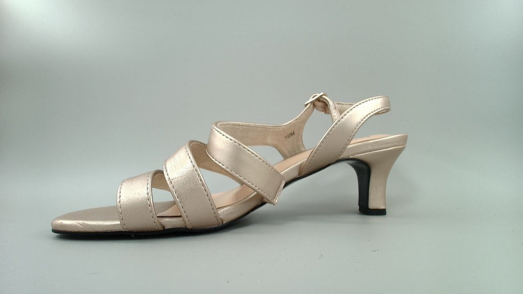 Easy Street Women's Como Heeled Sandal, Champagne, 10