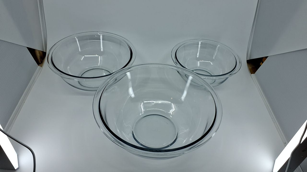 Pyrex 3-Piece Glass Mixing Bowls Set, 1-Qt to 2.5-Qt, Dishwasher Safe