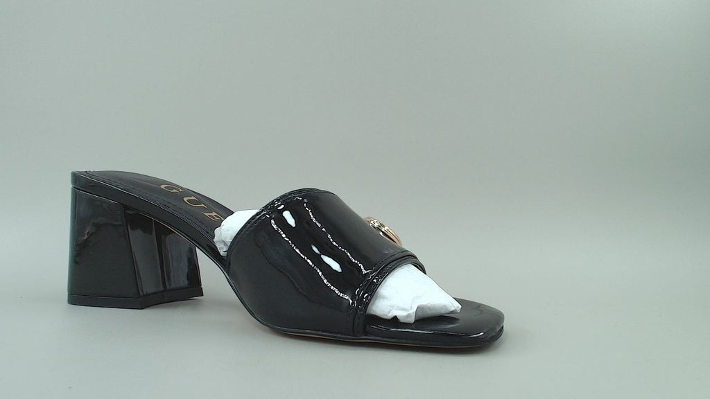 GUESS Women's GALLAI Heeled Sandal, Black 002, 6M