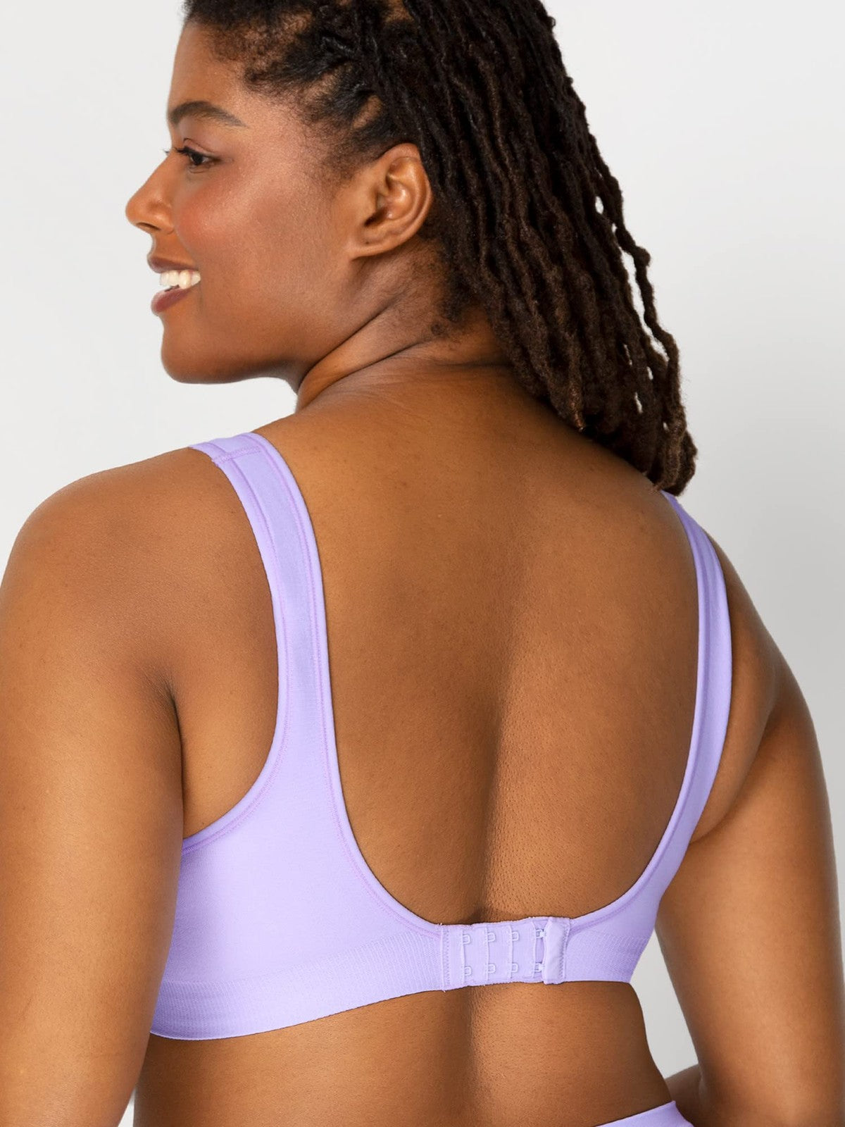 Fruit of the Loom Women's Wireless Bra, Full Coverage, Medium, Lilac